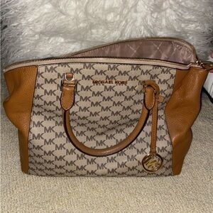 Michael Kors purse